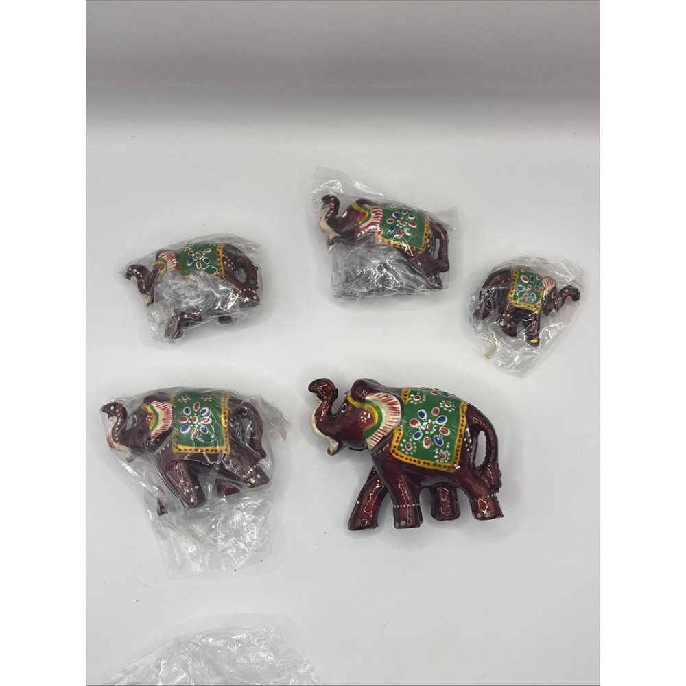 Hand Painted Resin Elephant Figurine Paperweight Set Of Five Graduated New